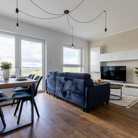 Symphony Baltica Towers 3* Гданськ
